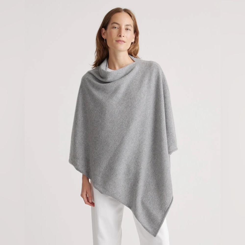 Quince Mongolian Cashmere Elegant Gray Poncho